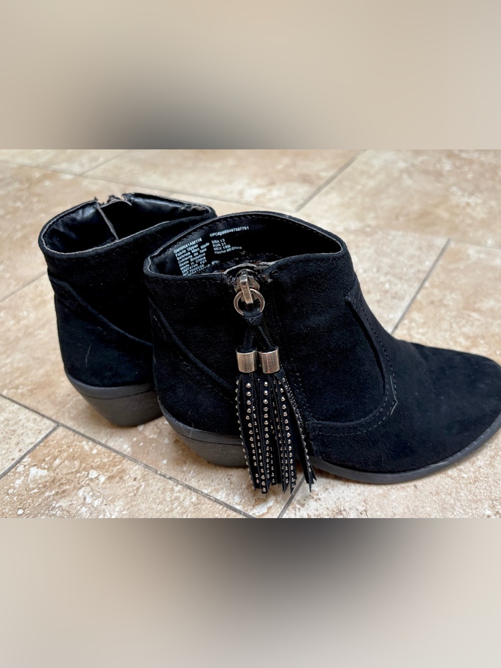 Girls size 13 wonder nation Black Suede Tassel Ankle Boots for Kids